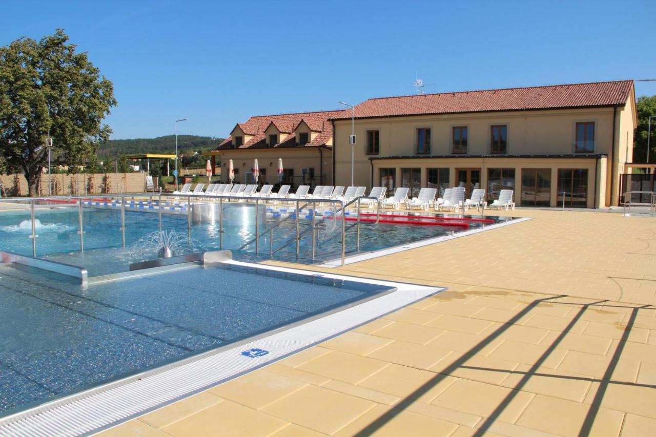 Resort Rybnicek Blatnice pod Svatym Antoninkem エクステリア 写真