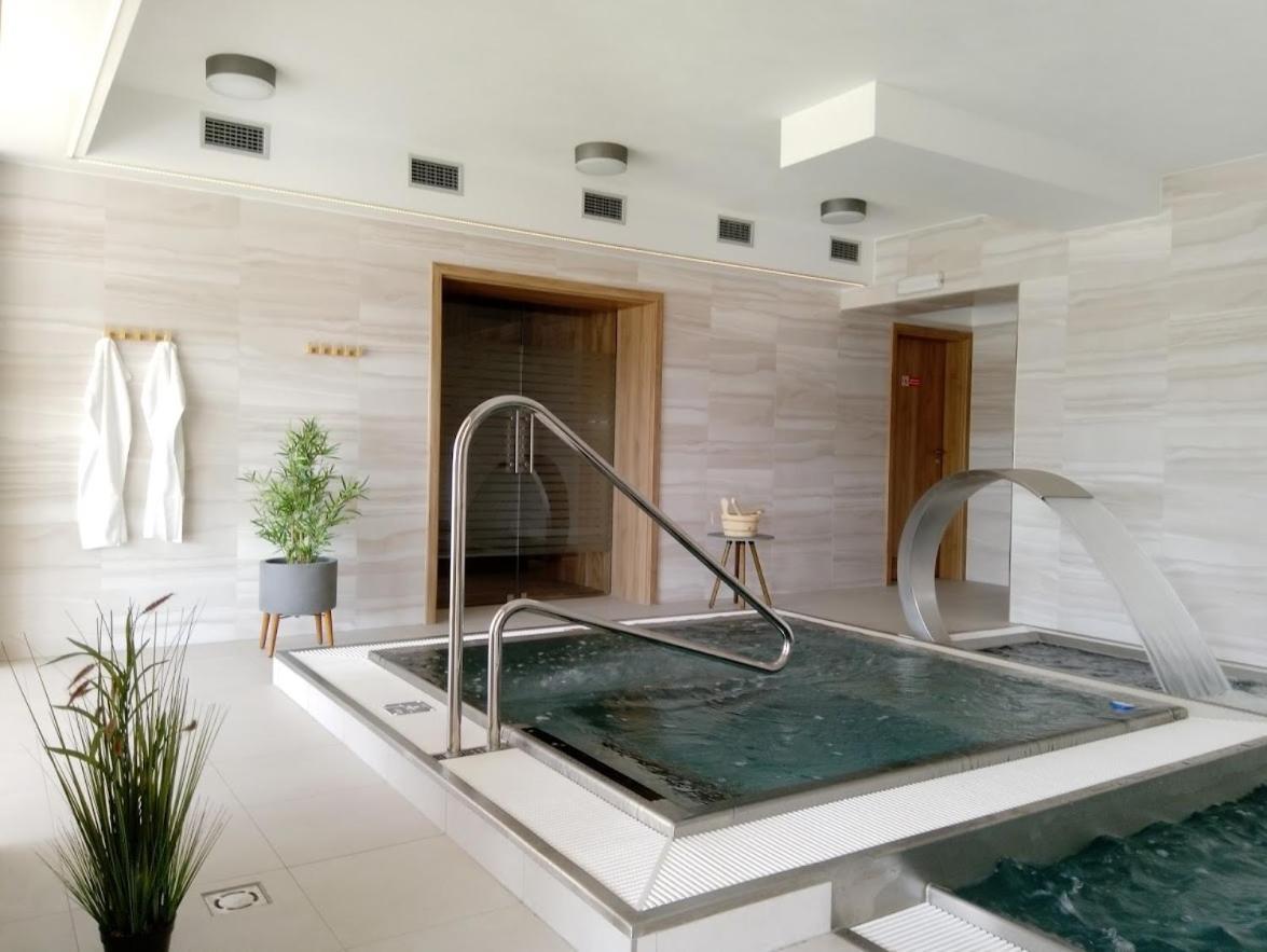 Resort Rybnicek Blatnice pod Svatym Antoninkem エクステリア 写真